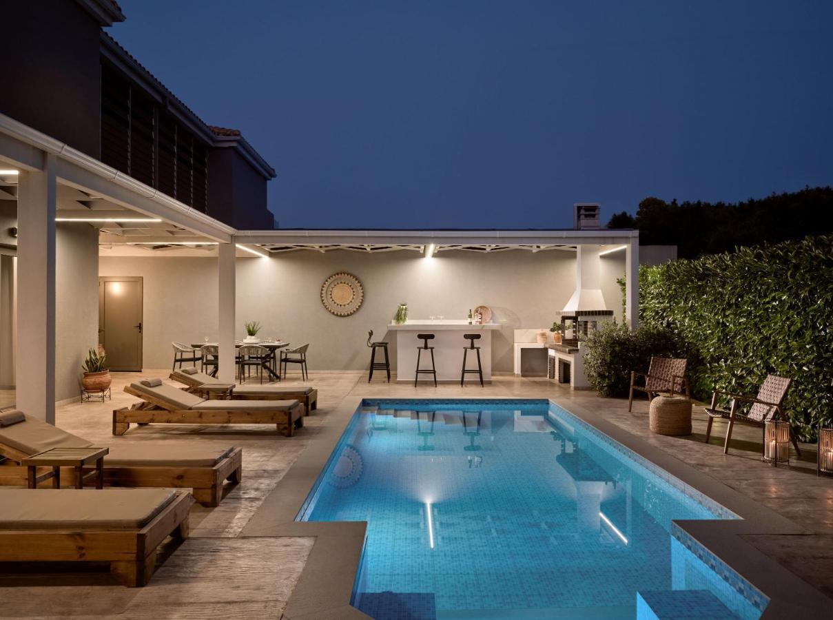 Jasmine Suites With Private Pool Циливи Екстериор снимка